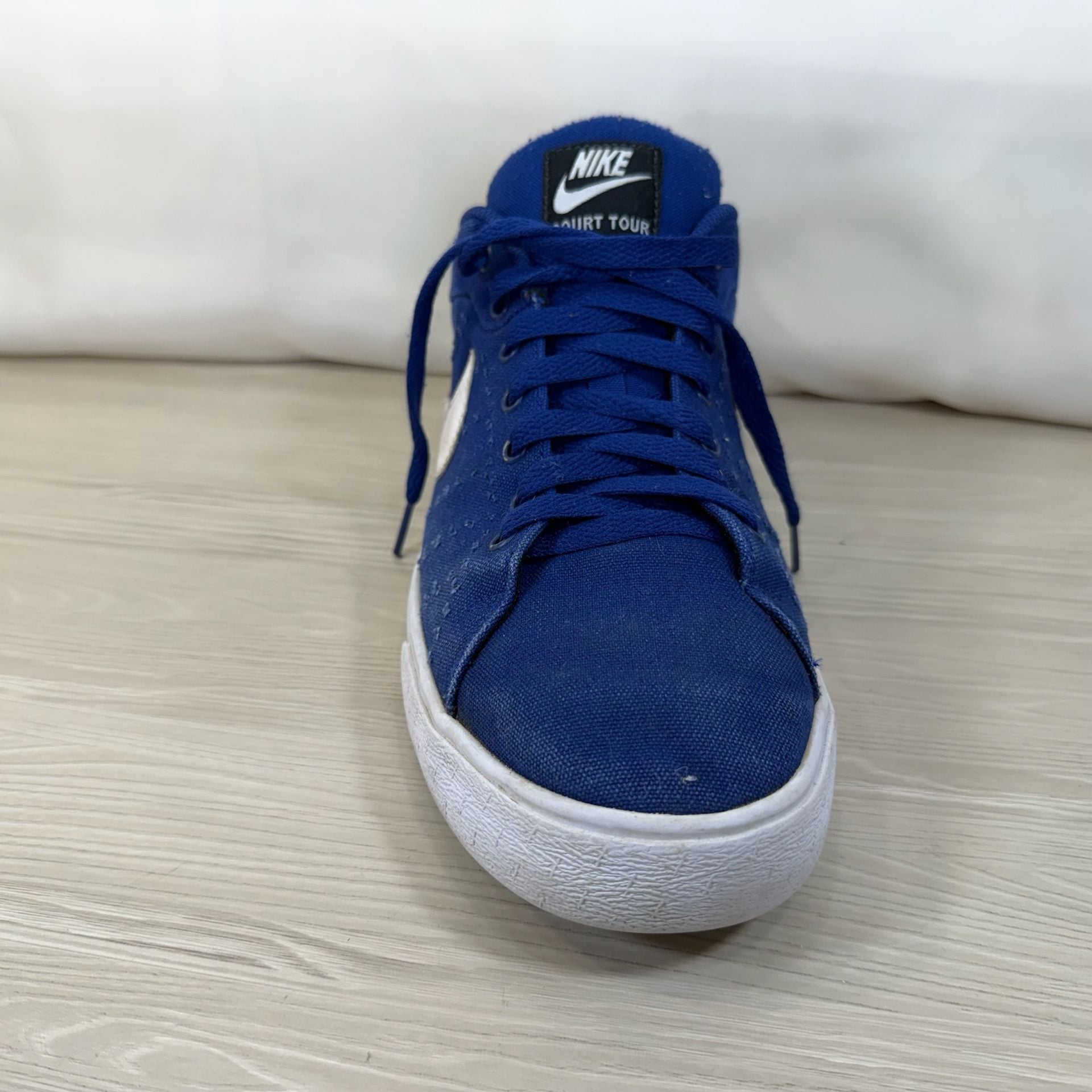 Nike Court Royale Size 11.5 Blue Canvas White Sneakers 11