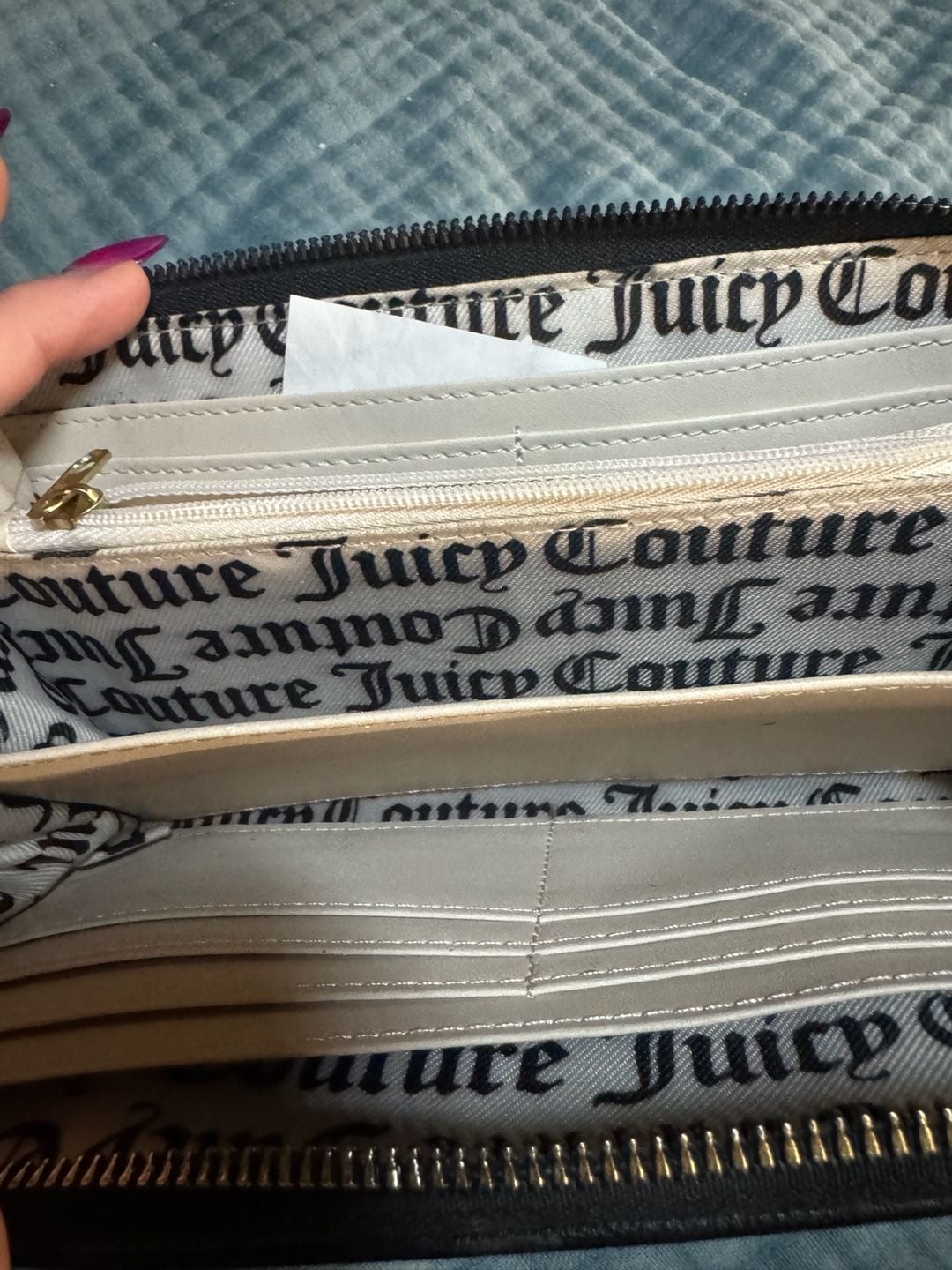 Juicy Couture Rose Print White Zip Around Wallet Wristlet 8