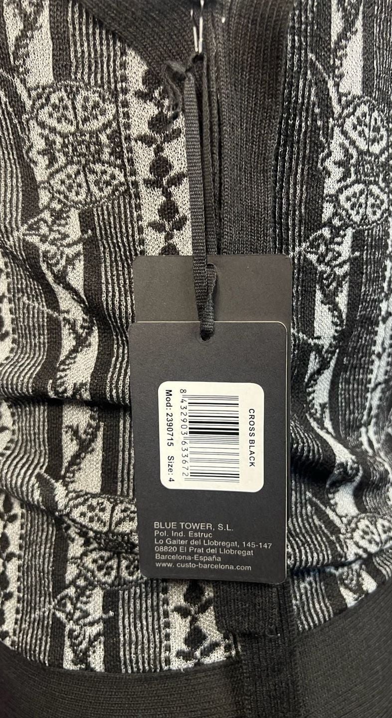 Custo Barcelona Size 4/Large EU 42 NWT Black White Cross Knit Sweater Top 9