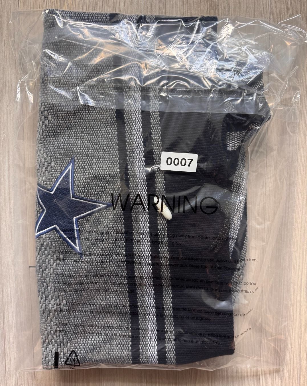 NFL Dallas Cowboys Knit Drawstring Backpack Gray Black Embroidered 8