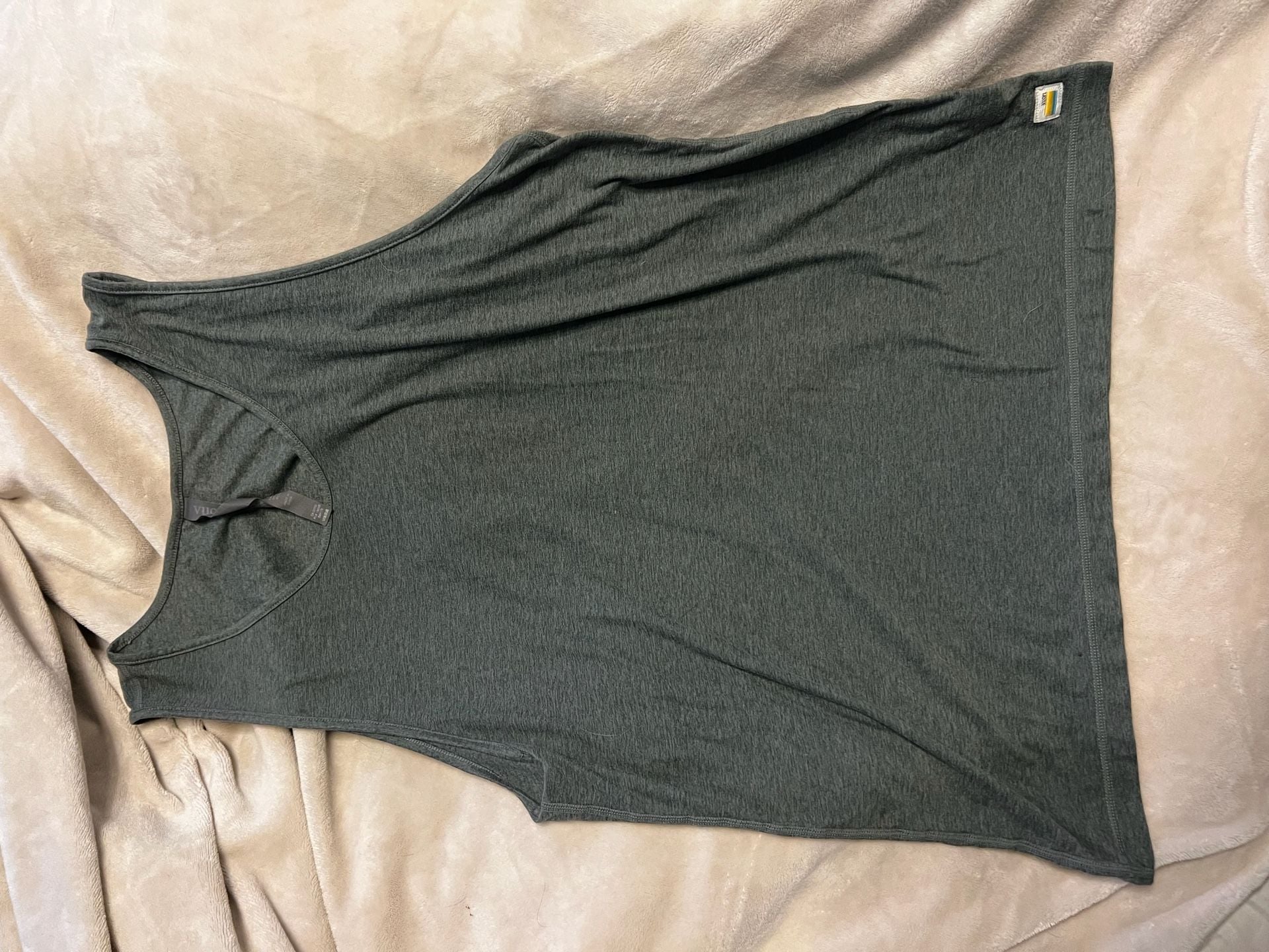 Vuori mens Tank Top 3