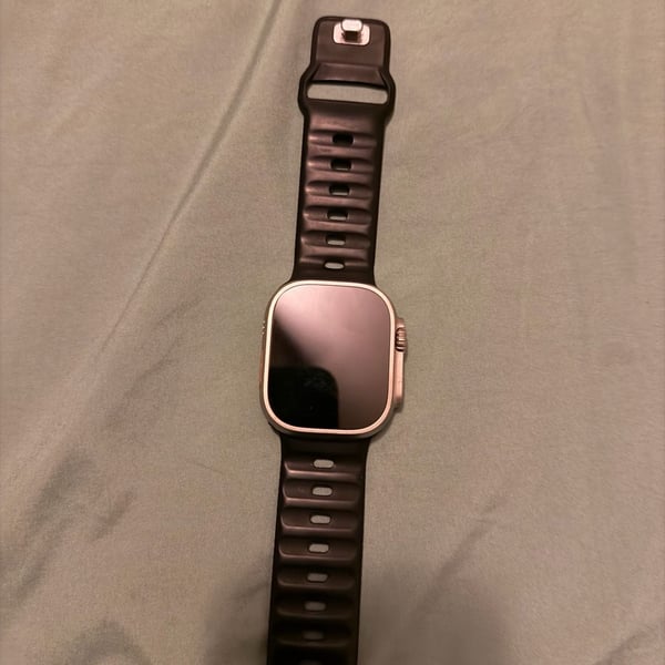Apple Watch Ultra Size 49mm Titanium Case