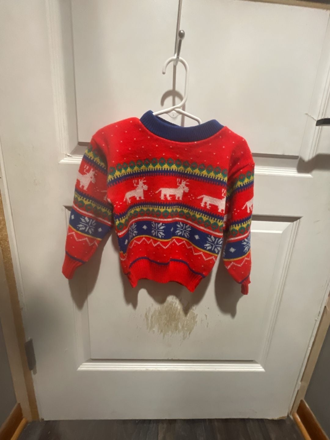 Vintage Kids Christmas Sweater Size 5-6 Red Reindeer Fair Isle Knit Pullover 2
