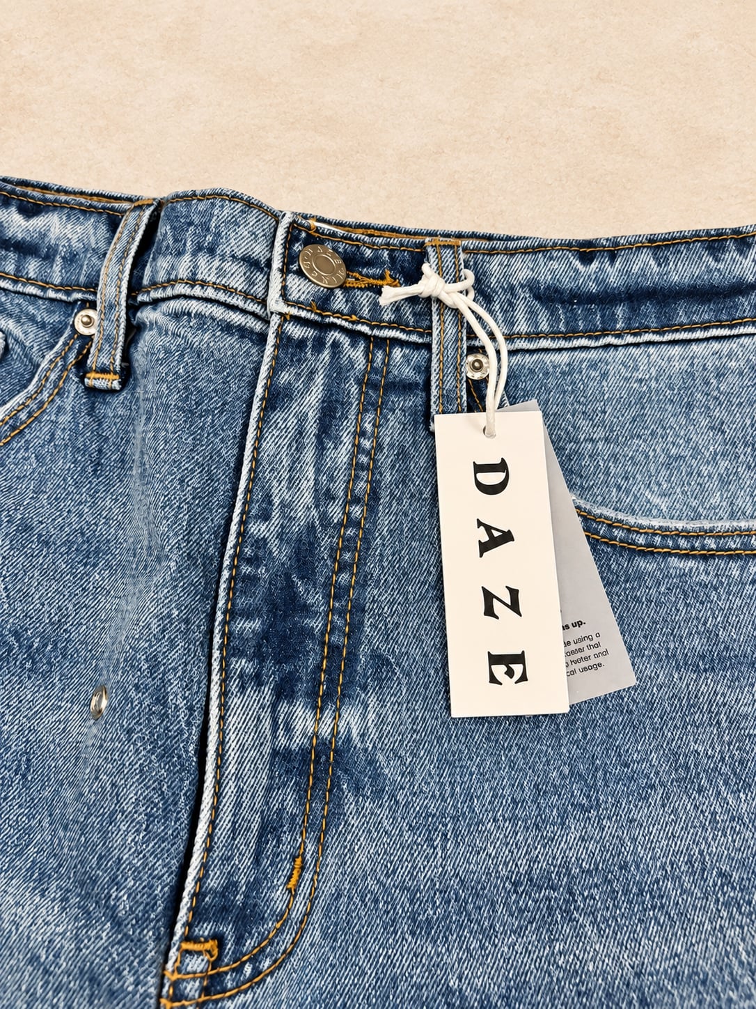 Daze Denim Westward Barrel Leg Jeans Size 29 Blue with nail hole detail 8