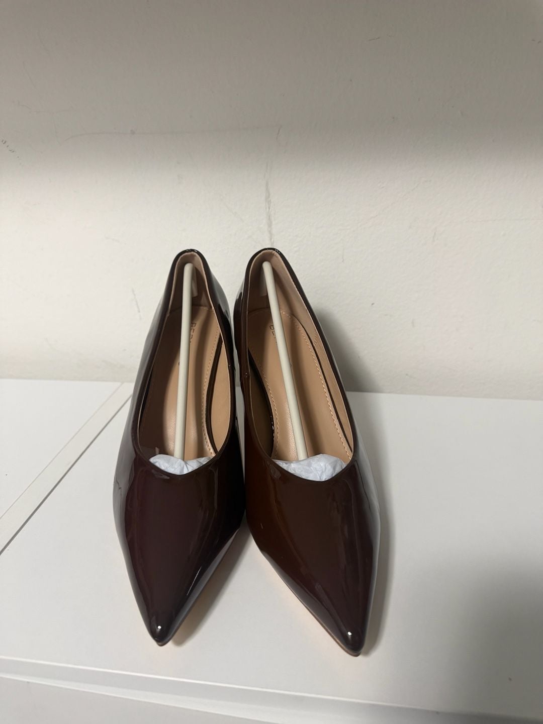 Pointed Toe Kitten Heels, 2