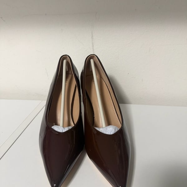 Pointed Toe Kitten Heels,