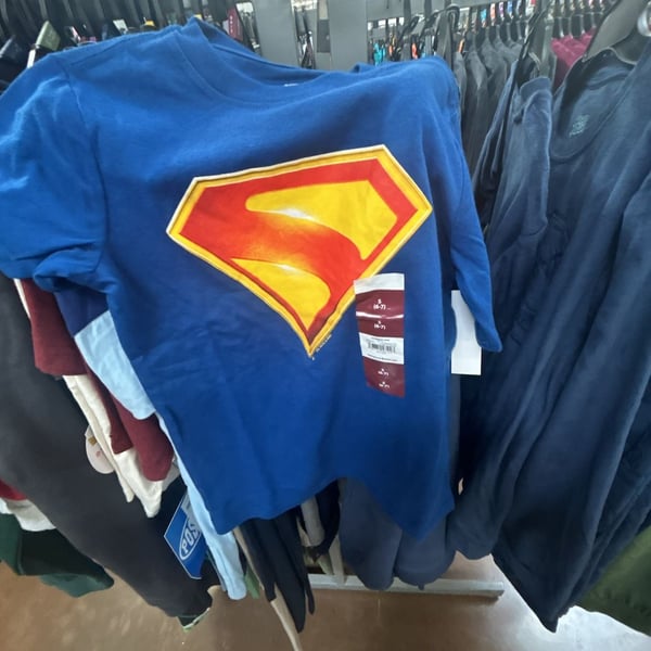 DC Comics Superman T-Shirt Size 6-7 Blue Logo
