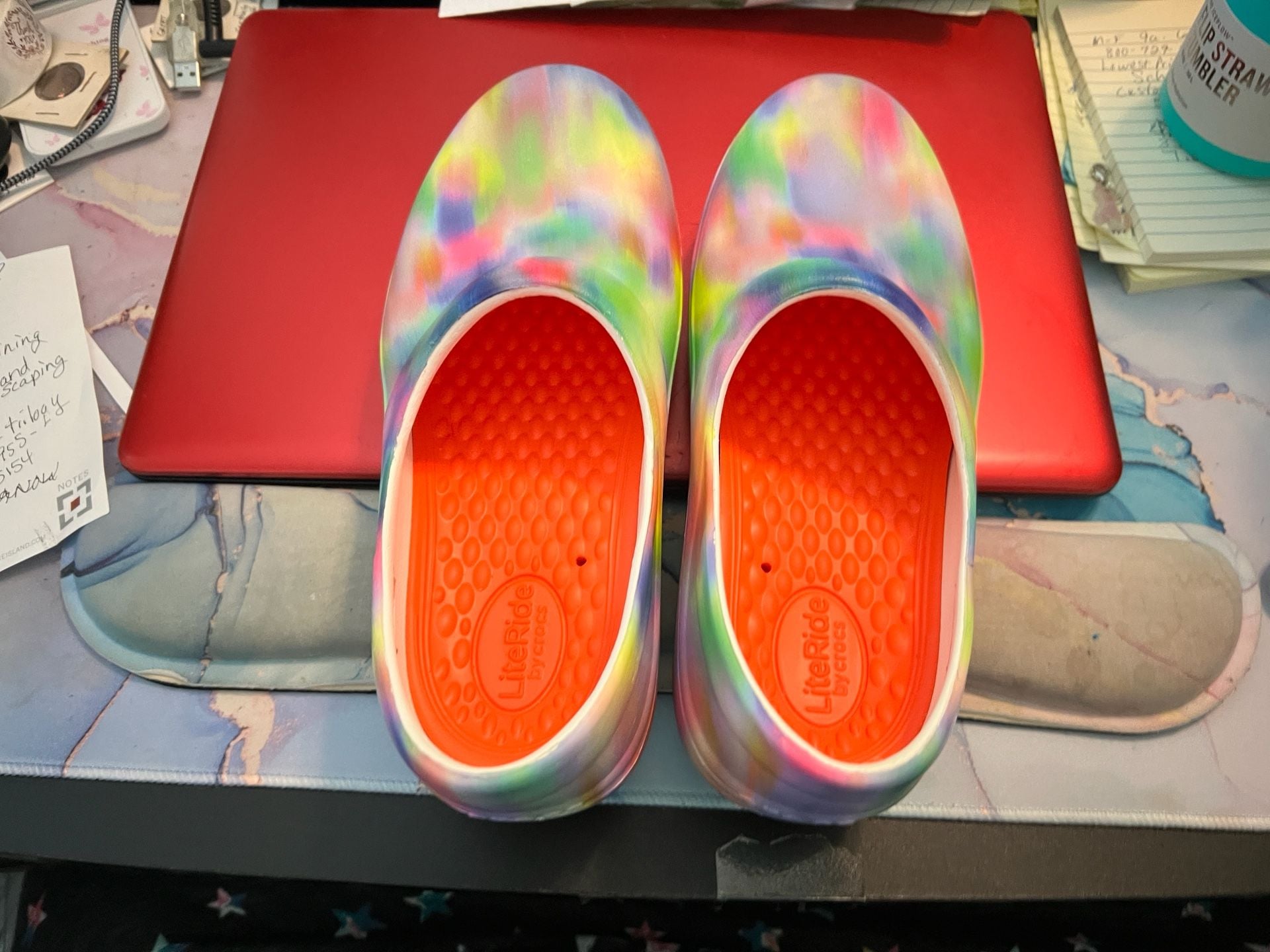 Crocs Neria Pro II Graphic Tie-Dye Clogs Size 8 Multicolored 4