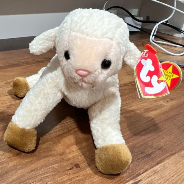 Ty Beanie Babies Ewey The Lamb Plush Toy Mint With Tags