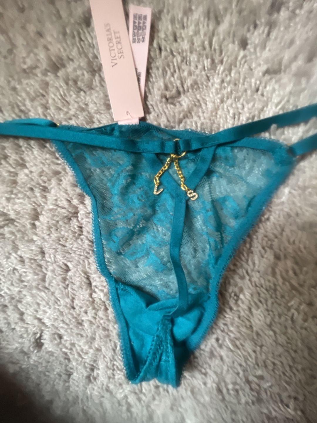 Victoria's Secret 21