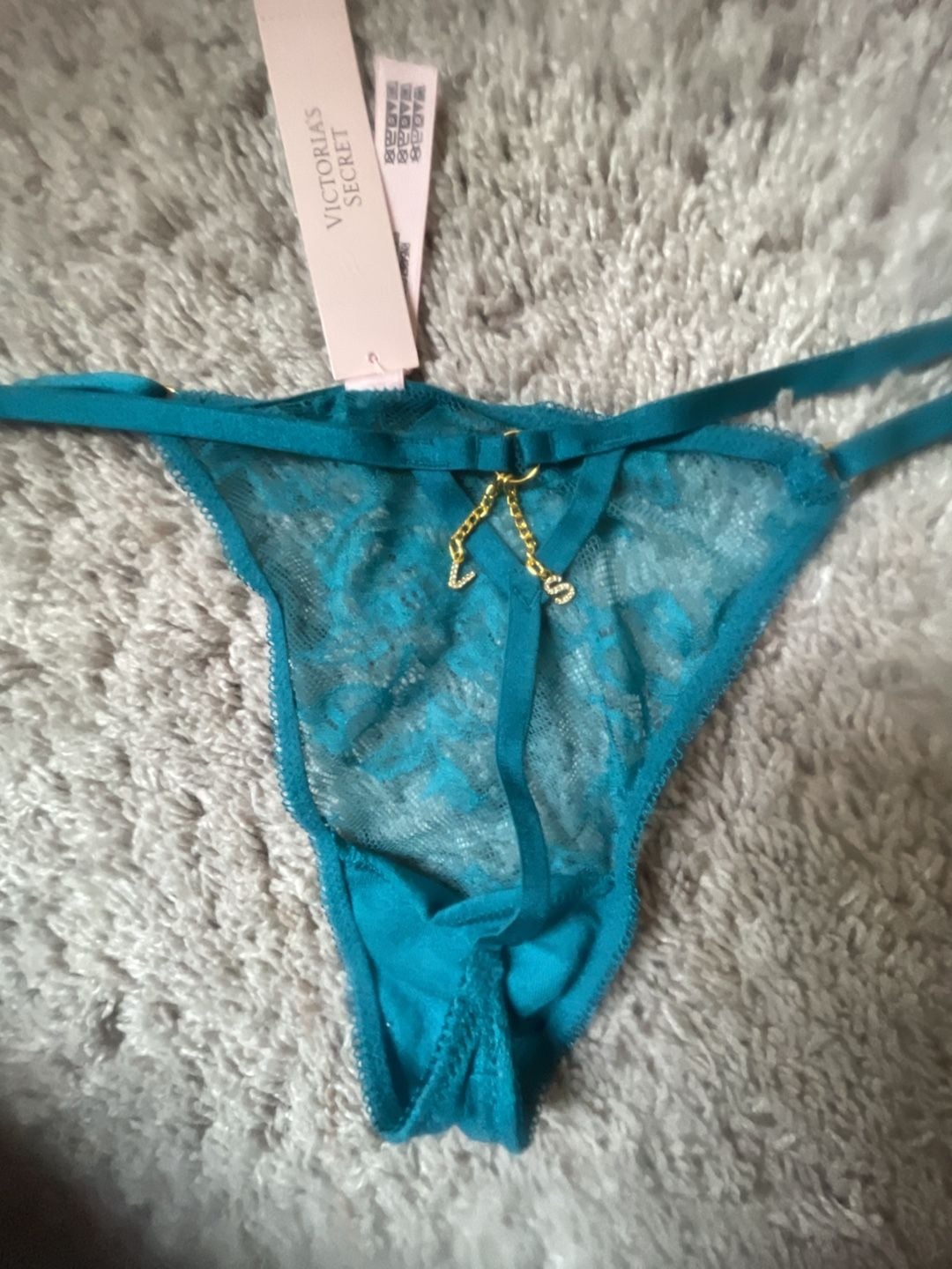 Victoria's Secret 22