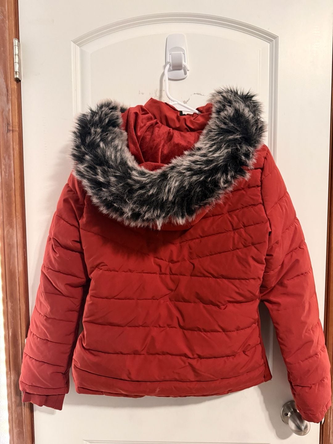 YMI Puffer Jacket Size L Red Faux Fur Hood Quilted Coat 3