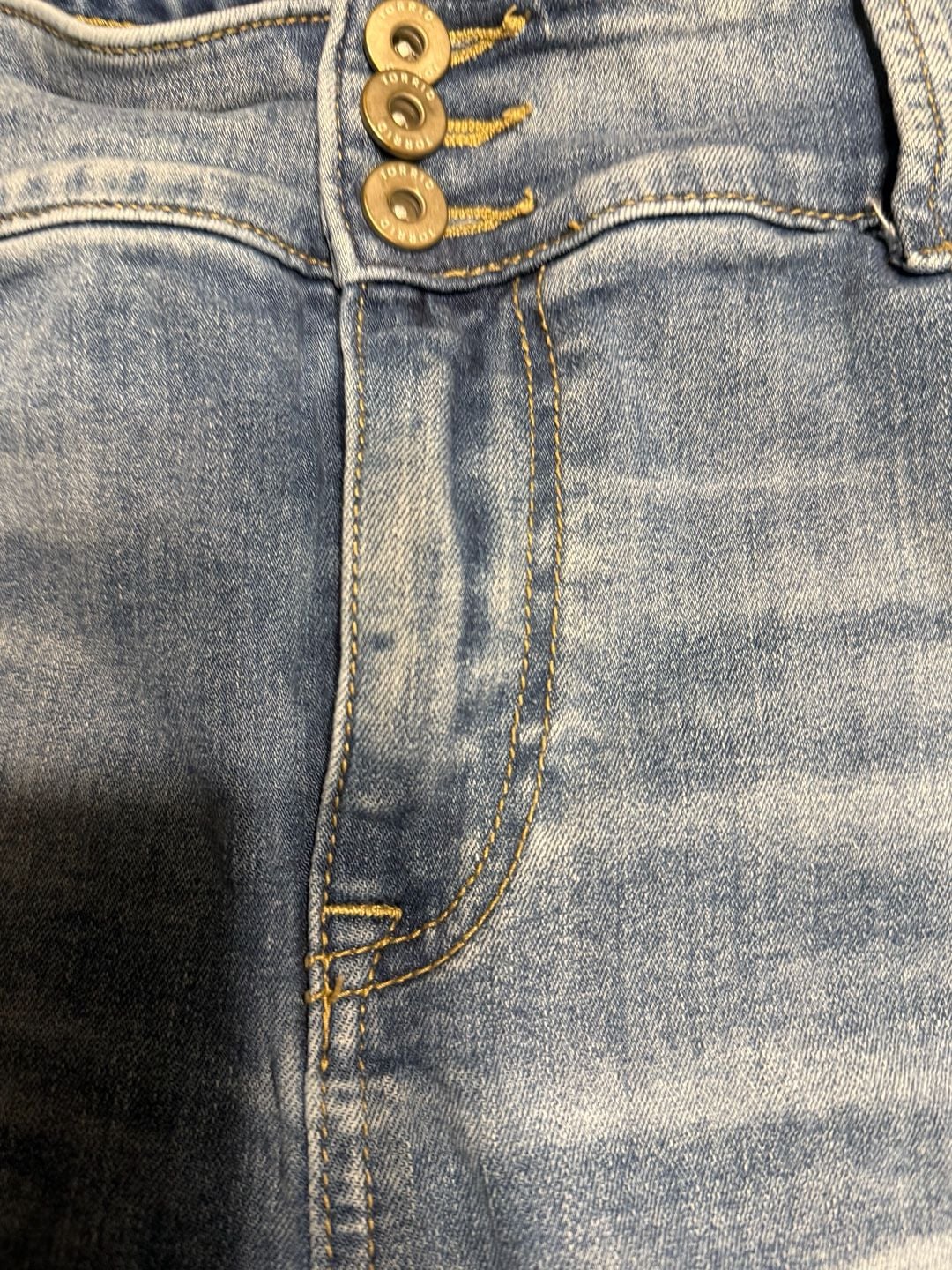 Torrid Womens Shorts 22 Plus Medium Blue Denim Button & Zip Fly Shorts 4