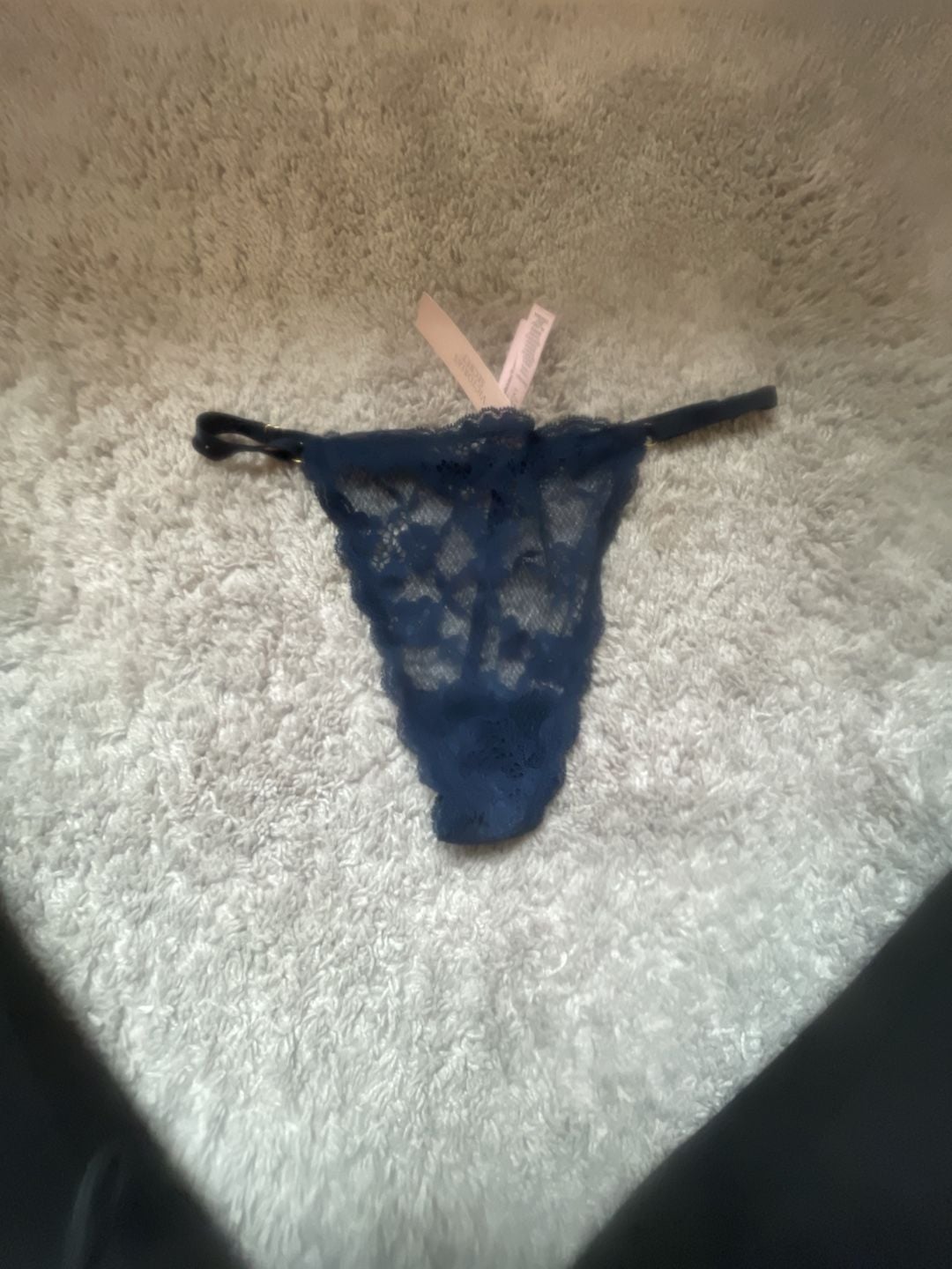 Victoria's Secret Rhinestone Lace Shine Strap Thong Panty Color Green NWT 4