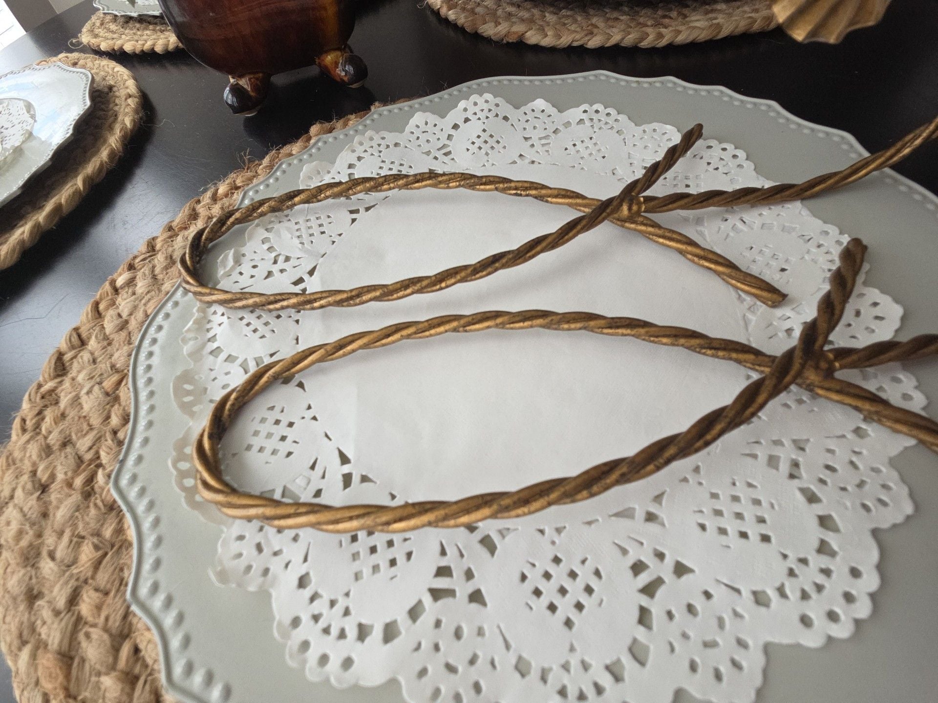Vintage Gold Tone Twisted Rope Metal Wall Sconce Candle Holder Pair 4