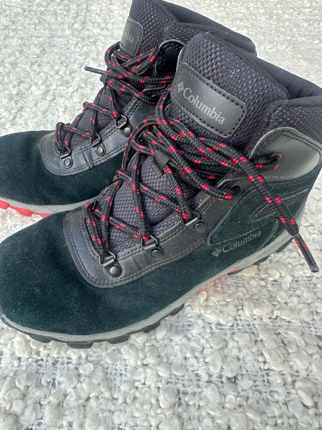 Columbia Newton Ridge Hiking Boots Black Red US 6 4