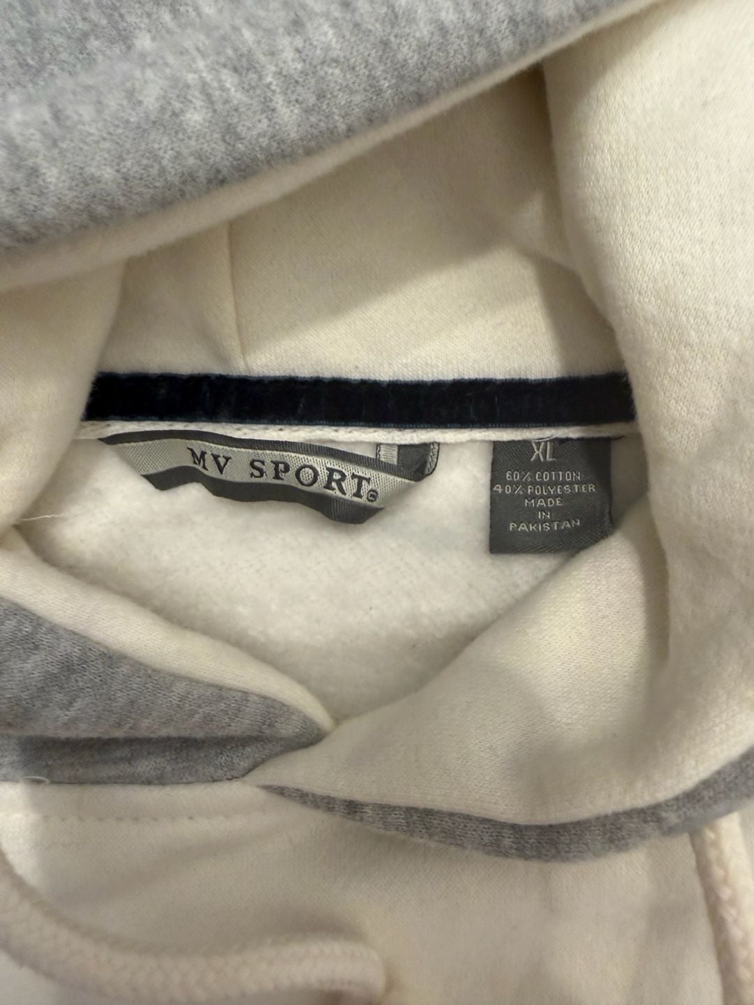 MV Sport Vail Hoodie Size XL Gray White Script Logo Fleece 4