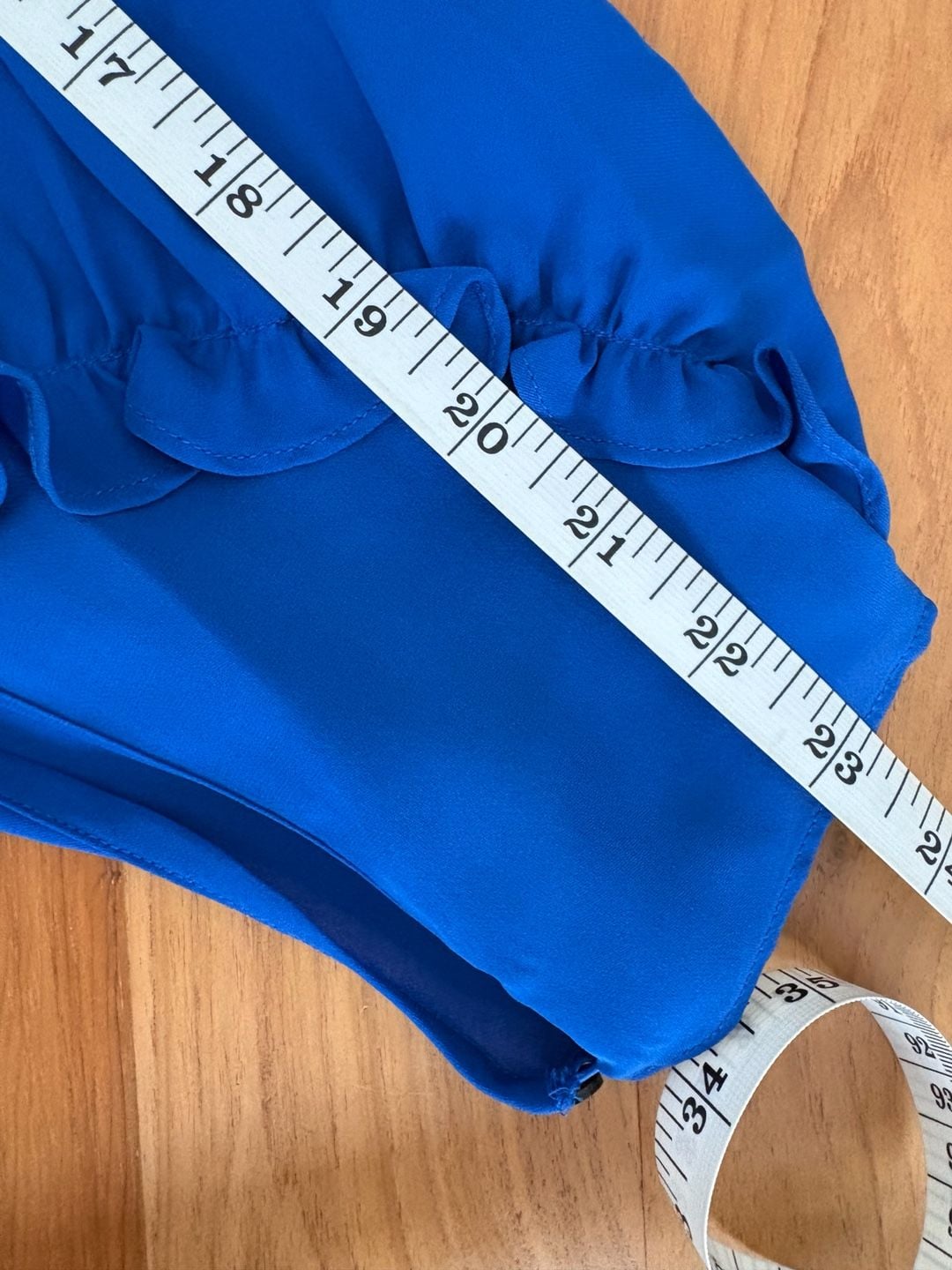 Kobi Halperin Silk Blouse Size M Blue Ruffle Neck Keyhole Long Sleeve 14