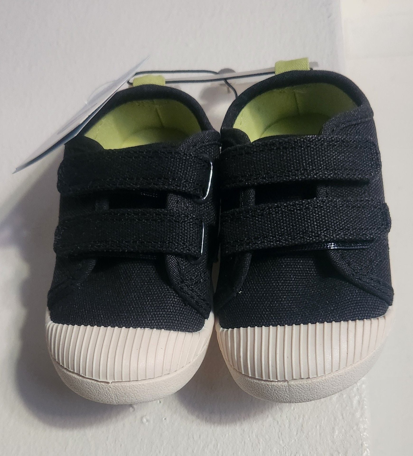 Cat & Jack Parker Sneakers Size 7 Black Canvas Hook and Loop 3