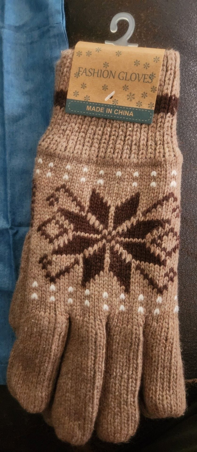 Fashion Gloves Winter Knit Gloves Snowflake Design Tan Brown 2