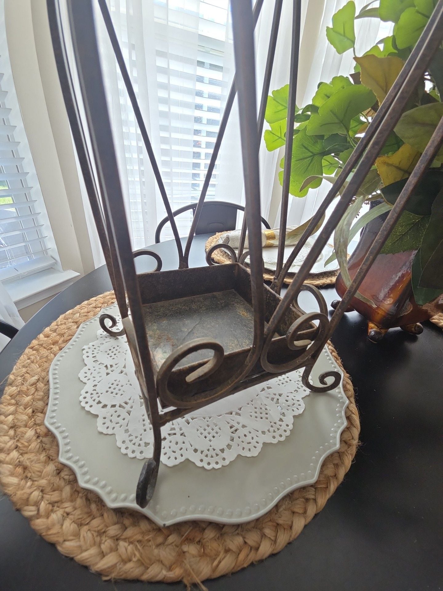 Vintage Wrought Iron Umbrella Stand Brown Bronze Shell Accent 6
