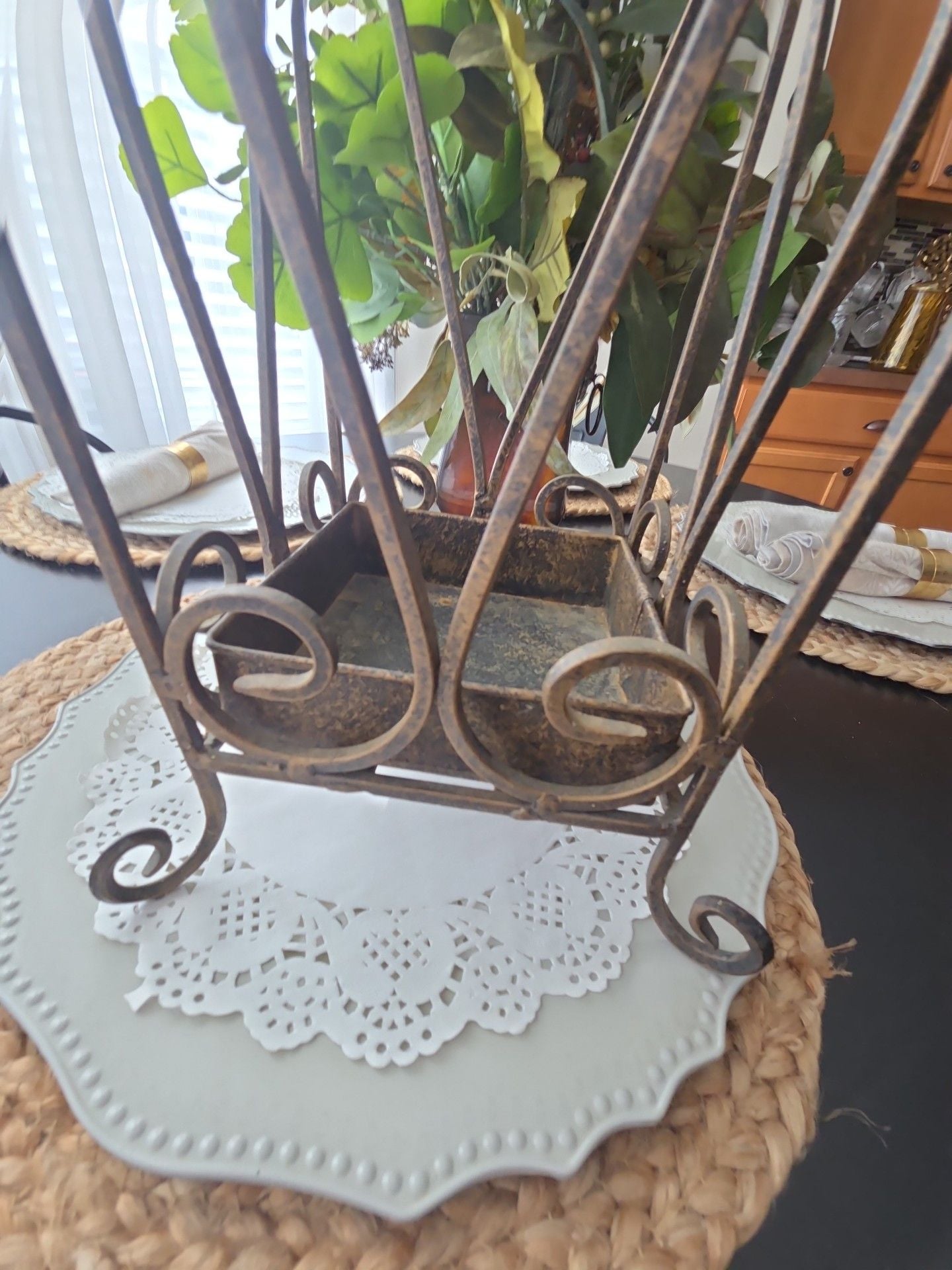 Vintage Wrought Iron Umbrella Stand Brown Bronze Shell Accent 9