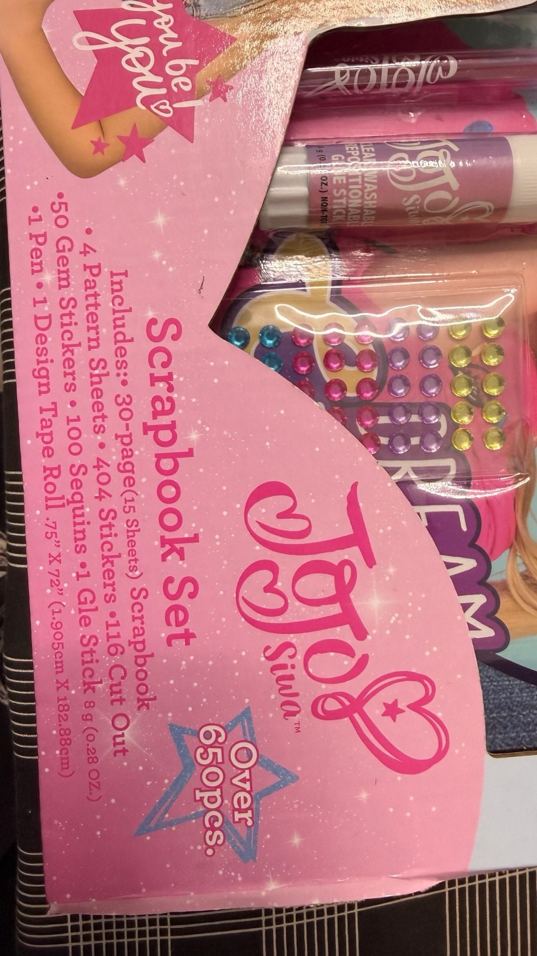 Jojo Siwa Scrapbook Set Over 650pcs, Stickers and Art Activity Kit 2