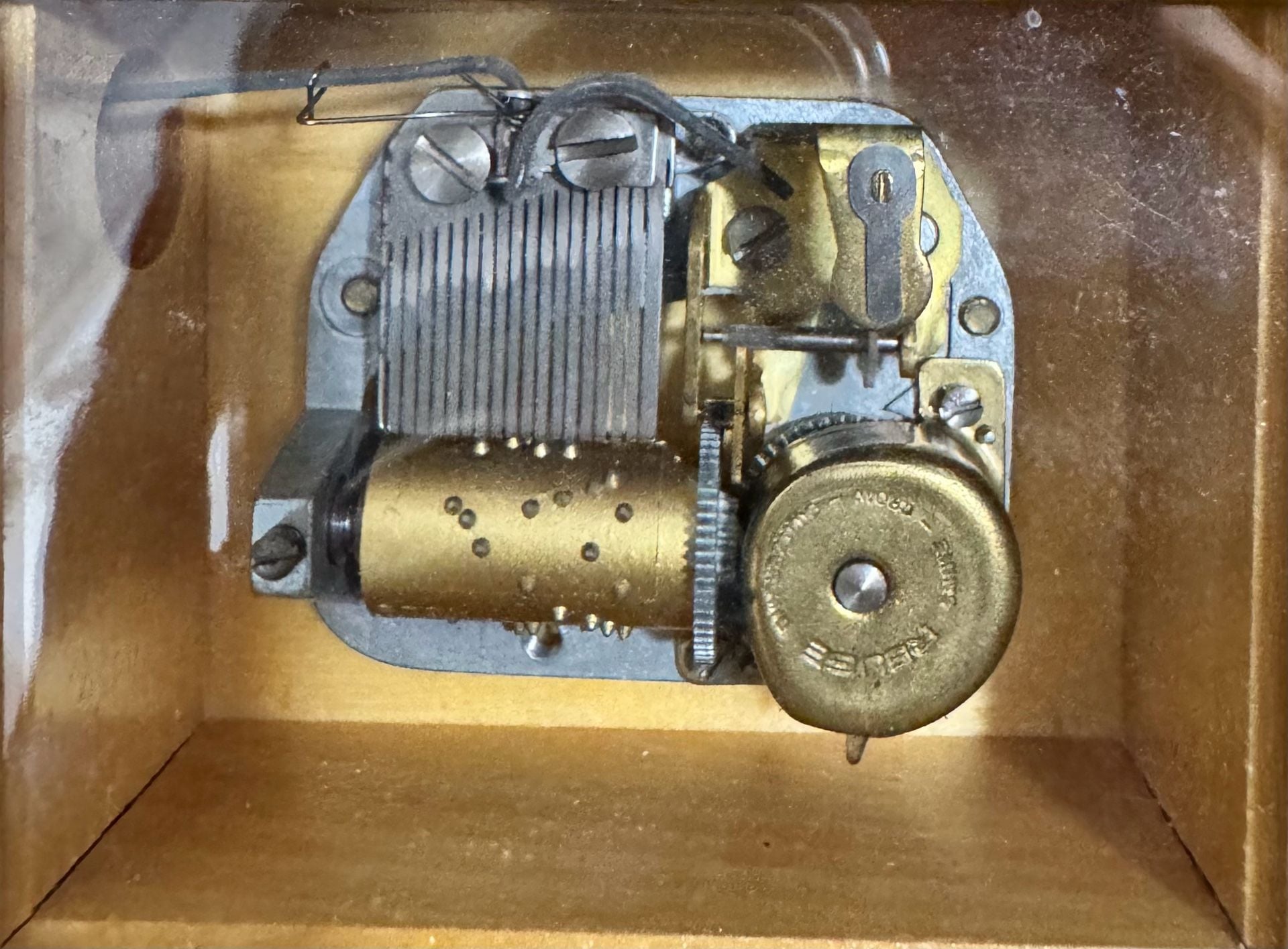 Working Reuge Music Box Doctor Zhivago Lara's Theme Wood Inlay Floral 3