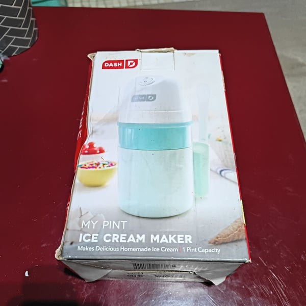 Dash My Pint Ice Cream Maker Aqua