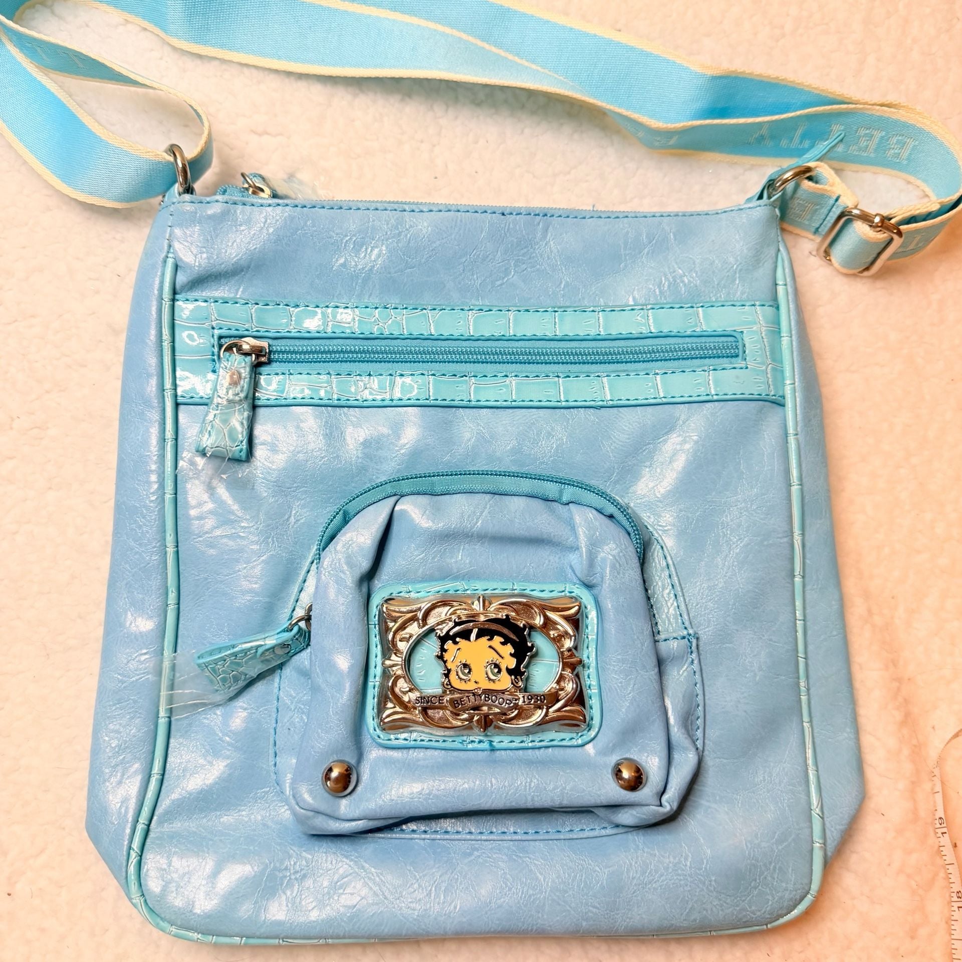 Betty Boop Blue Crossbody Bag 2