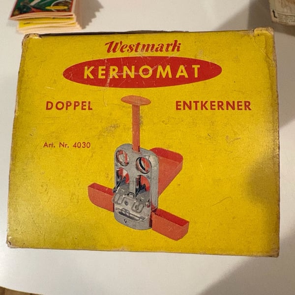 Westmark Kernomat Mechanical Cherry Pitter Vintage W-Germany