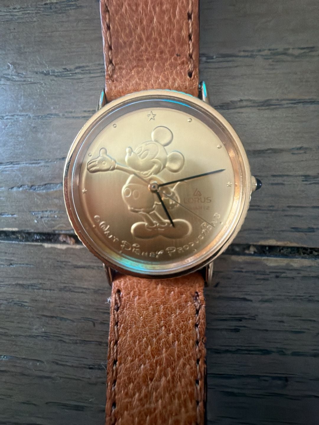 Lorus Mickey Mouse Gold Medallion Quartz Watch Brown Leather Strap 2