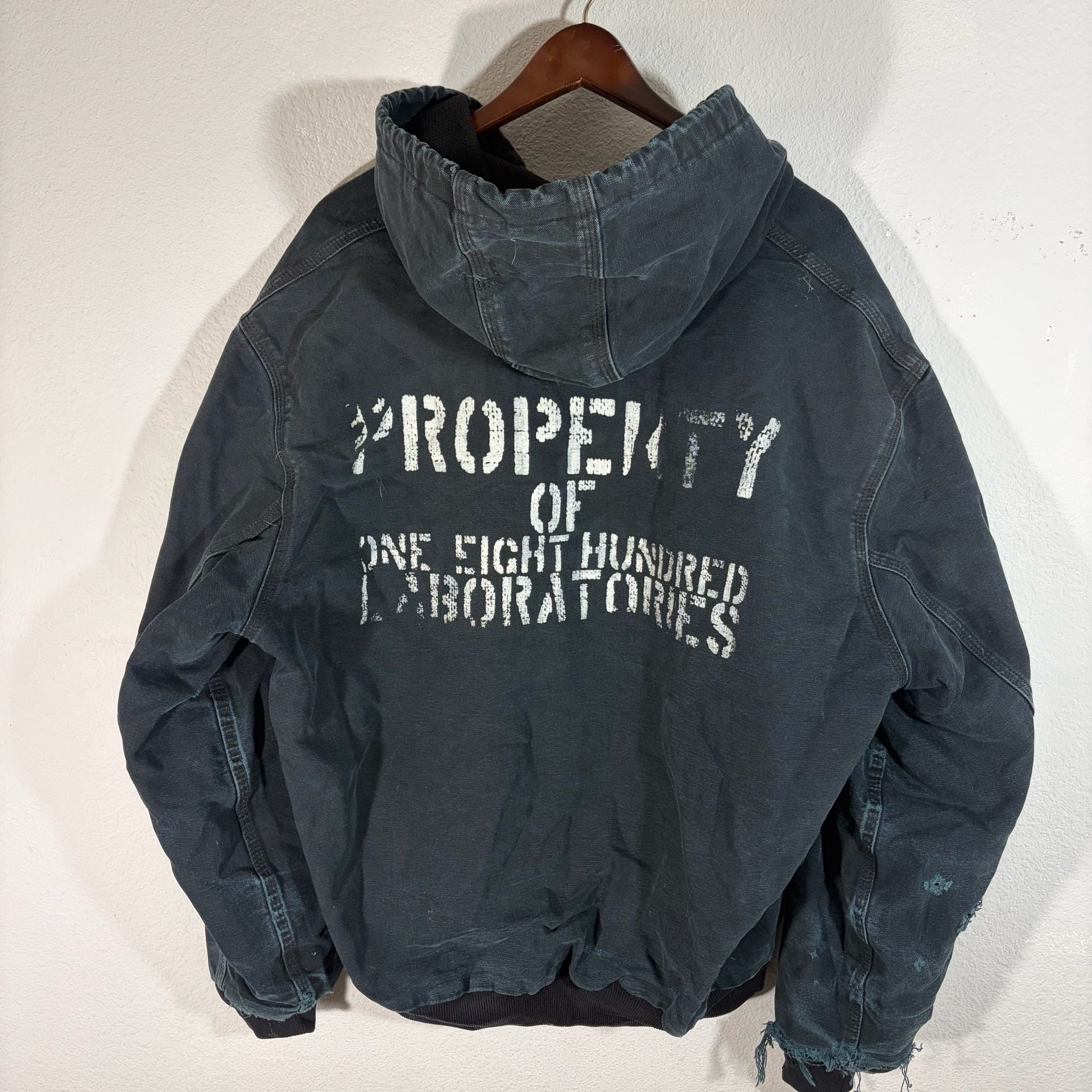 Vintage Black Carhartt Hooded Jacket 3