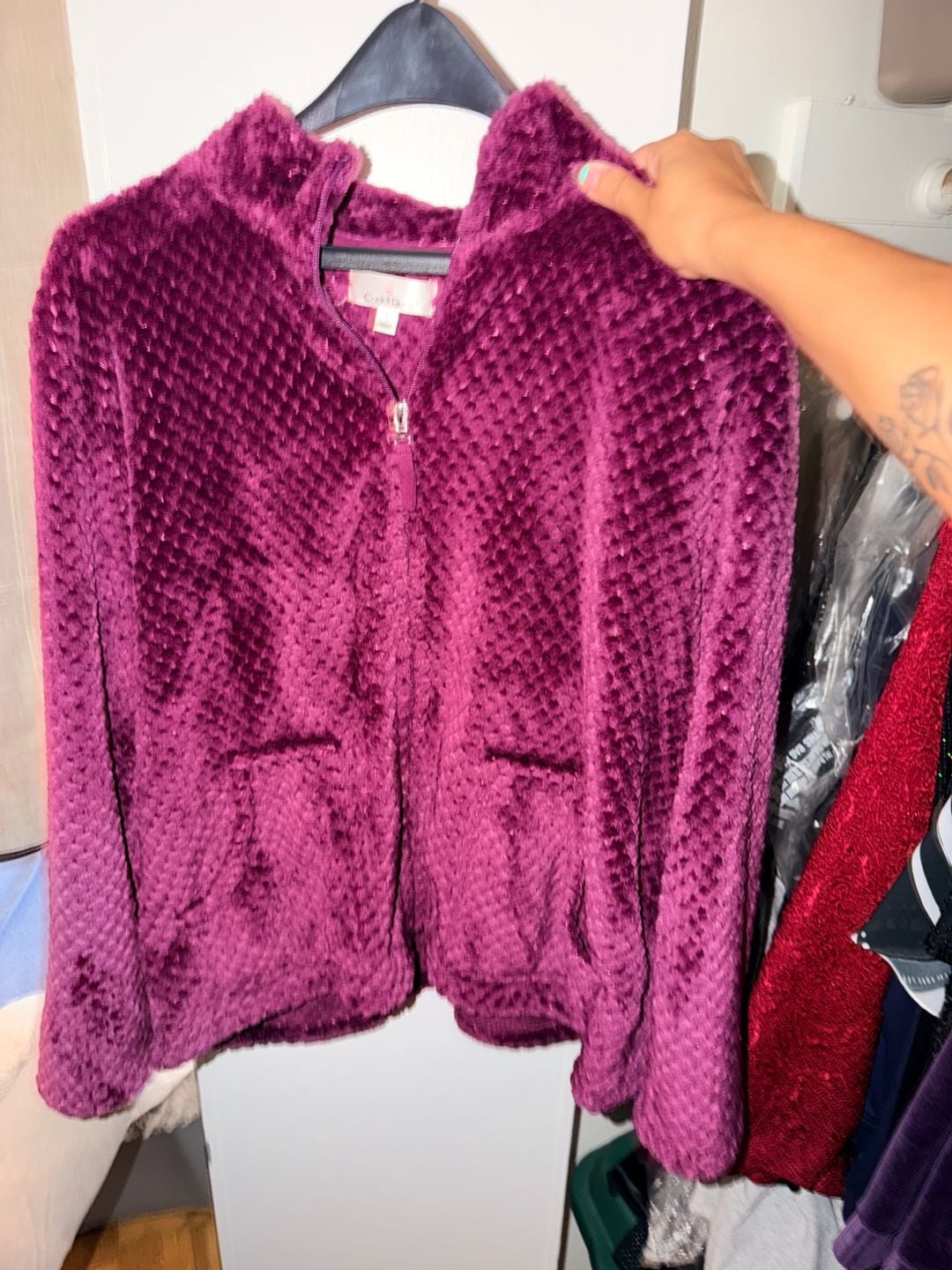 Cuddl Duds Fuzzy Zip Up Hoodie Size L Purple Sherpa Fleece 2
