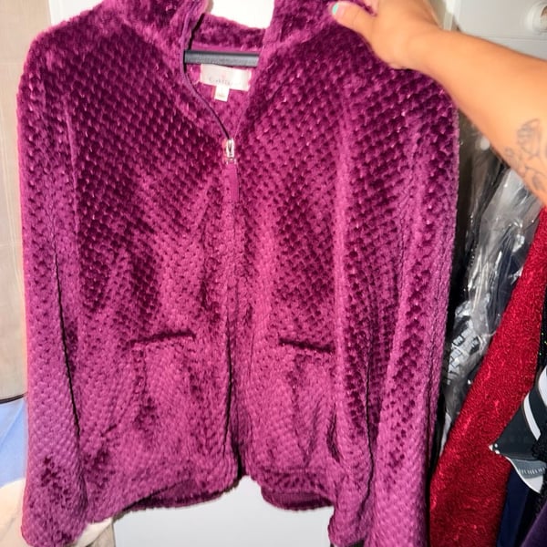 Cuddl Duds Fuzzy Zip Up Hoodie Size L Purple Sherpa Fleece