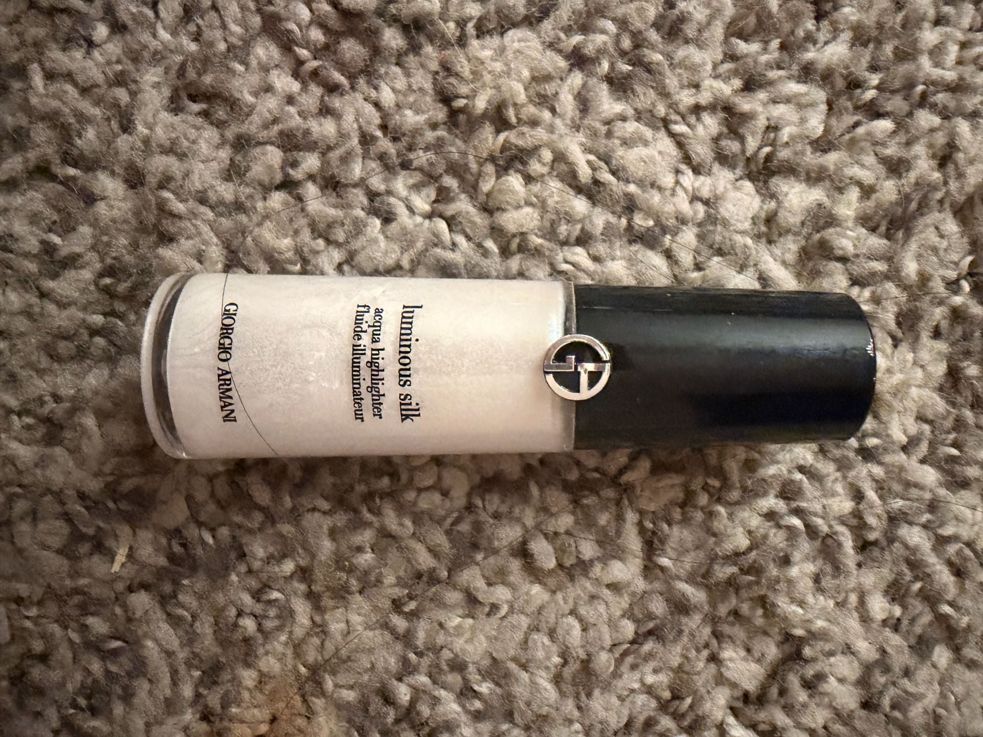 Giorgio Armani Luminous Silk Acqua Highlighter 1