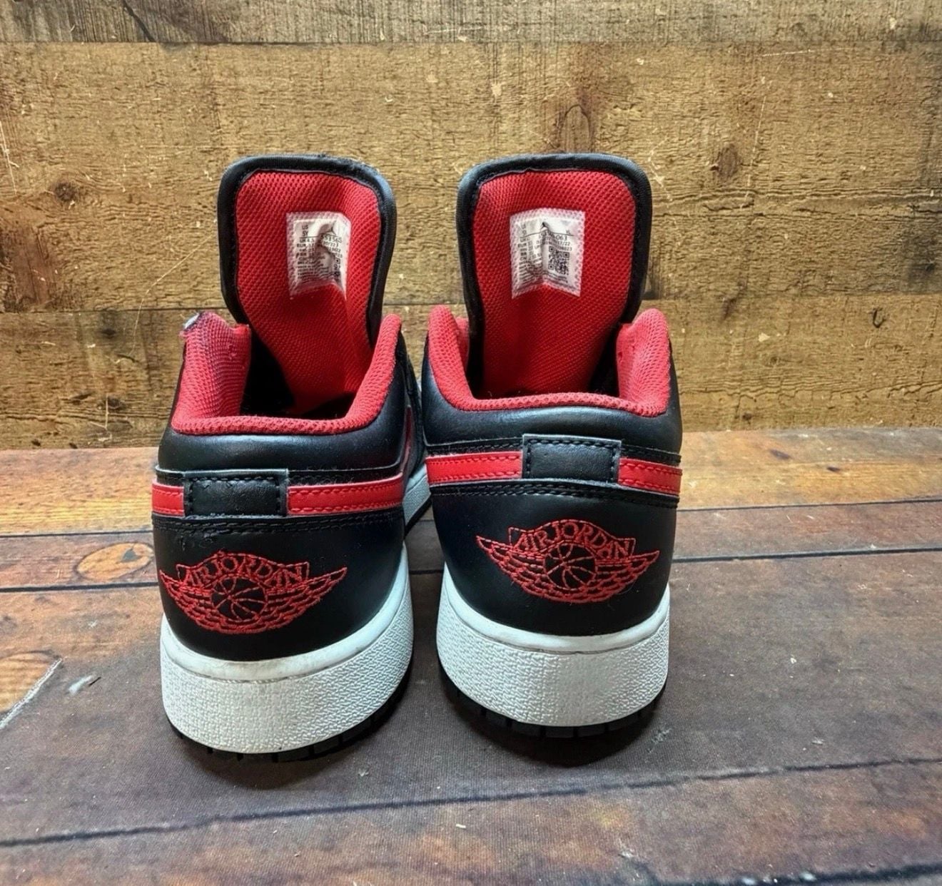 Air Jordan 1 Low GS Size 5Y White Toe Black Fire Red Sneakers 6