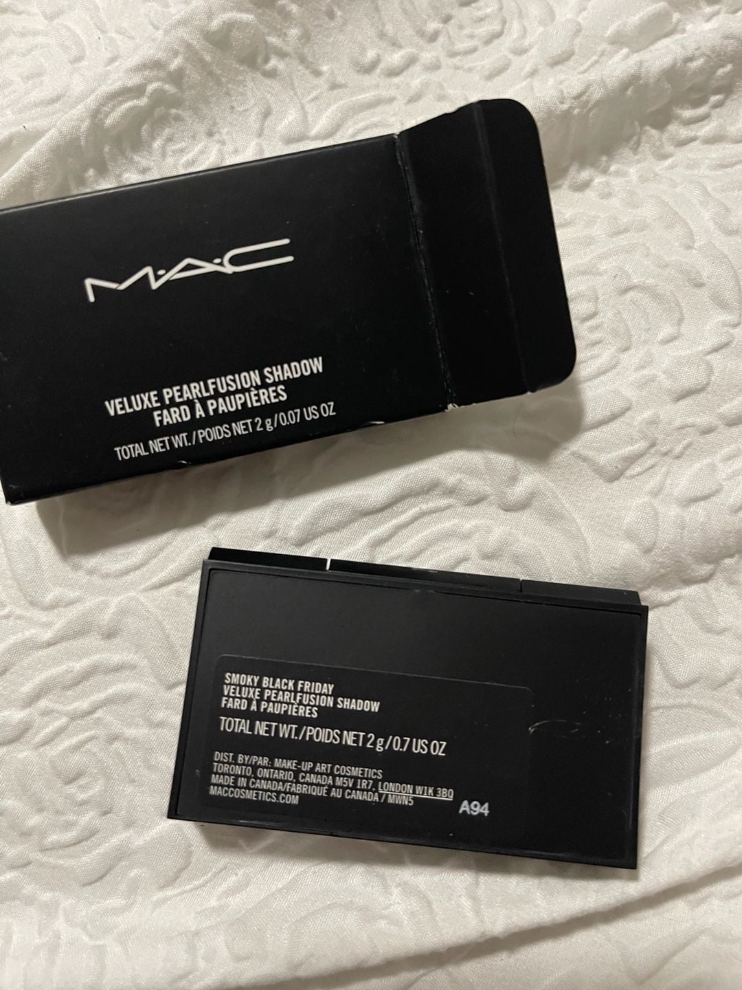 MAC Veluxe Pearlfusion Eyeshadow Palette Smoky Black Friday 2