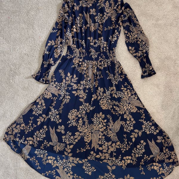 Nanette Lepore Midi Dress 8 Floral Print Ruffled Neck