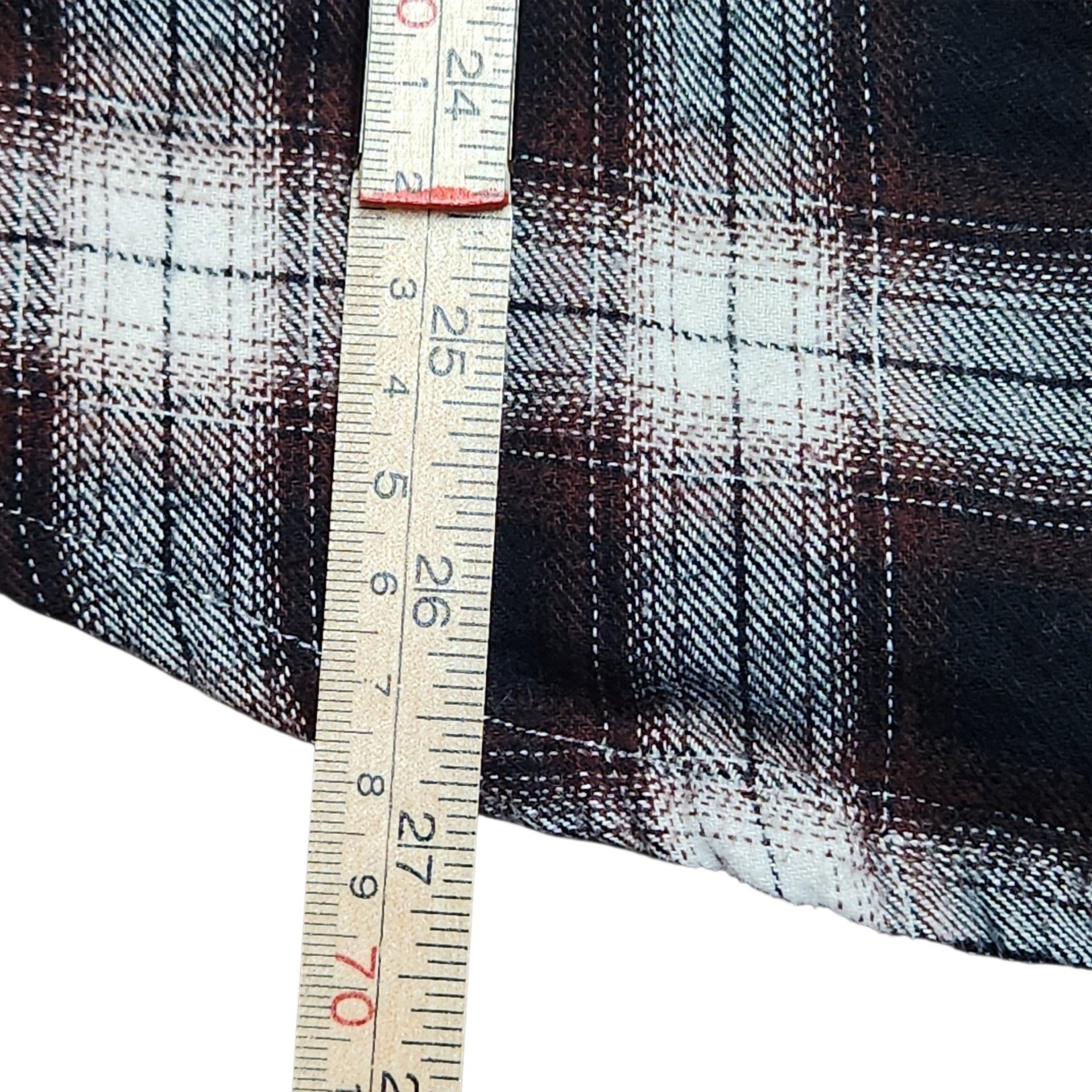 Denali Brewing Co. Flannel Shirt Black White Plaid Long Sleeve Button Up 10