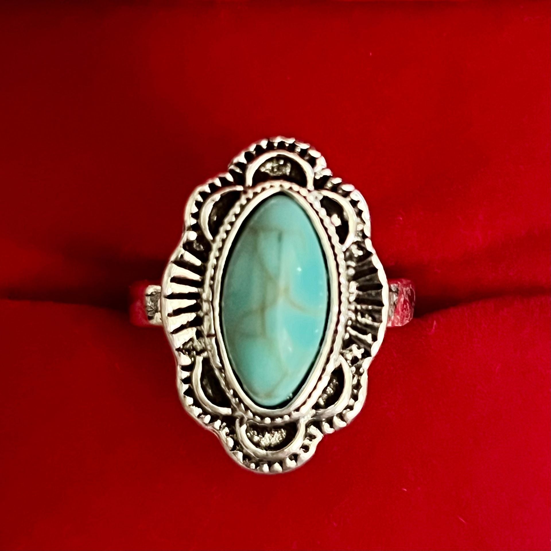 Bohemian Turquoise Style Ring Silver Tone Oval Stone Size 6 3