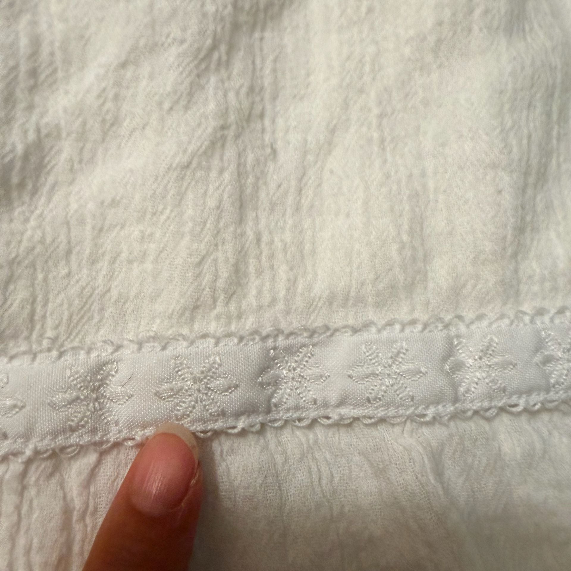 Abercrombie & Fitch Mini Skirt Size M White Cotton Drawstring Ruffled 6