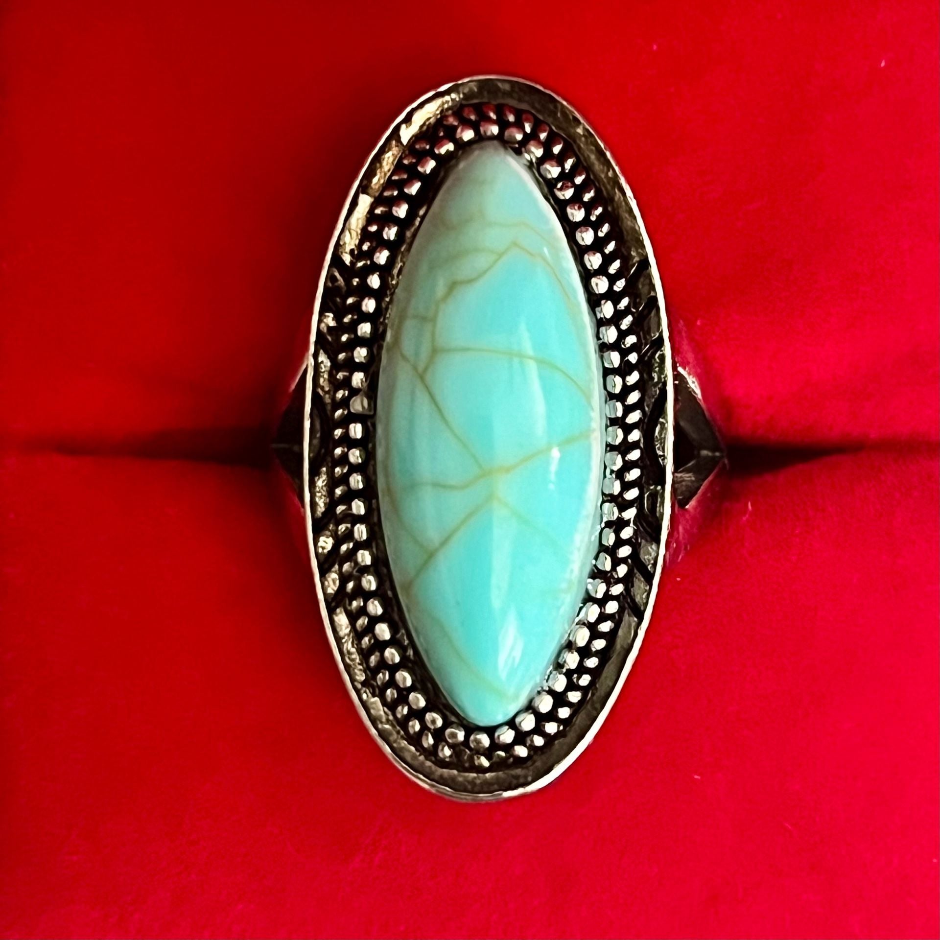Southwestern Titanium Steel Silver Turquoise Oval Statement Ring Size 8 2