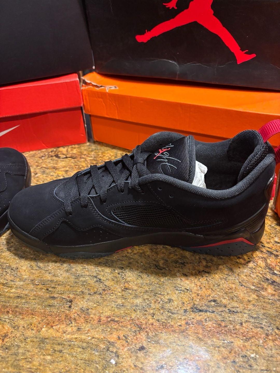 Jordan MVP 92 Size 10 Black Gym Red Anthracite Bred 7