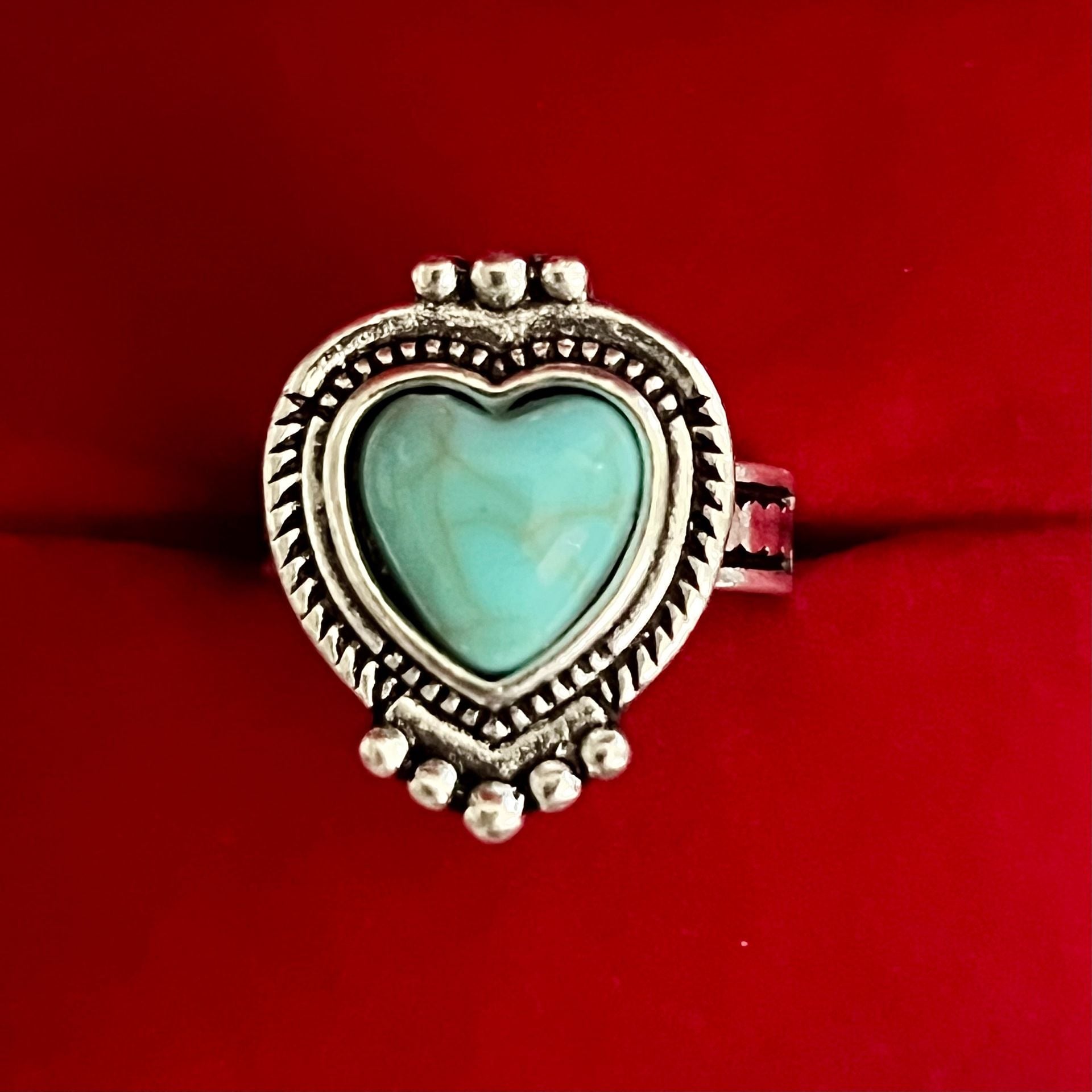 Turquoise Heart Ring Filigree Oxidized Silver Size 6 4