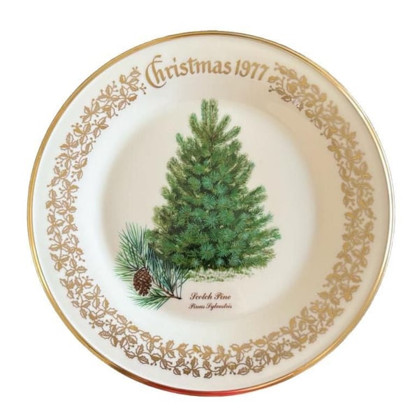 Lenox Christmas 1977 Scotch Pine Commemorative Plate