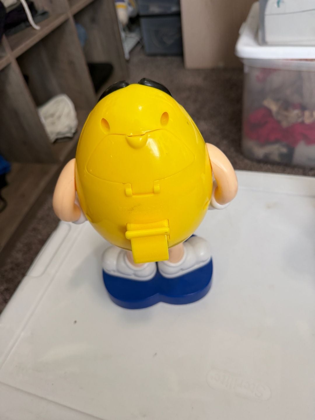 M&M's Yellow Character Candy Dispenser 2012 2