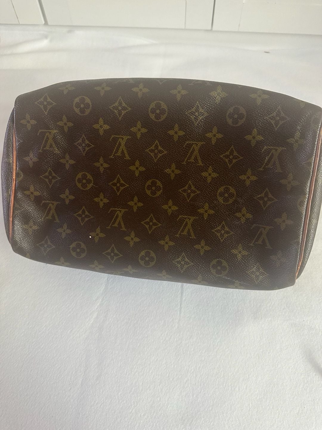 Louis Vuitton Speedy 30 Monogram Canvas Satchel Brown 10