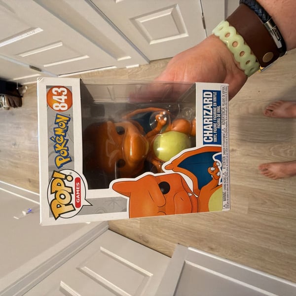 Funko Pop! Games Pokémon Charizard Vinyl Figure 843