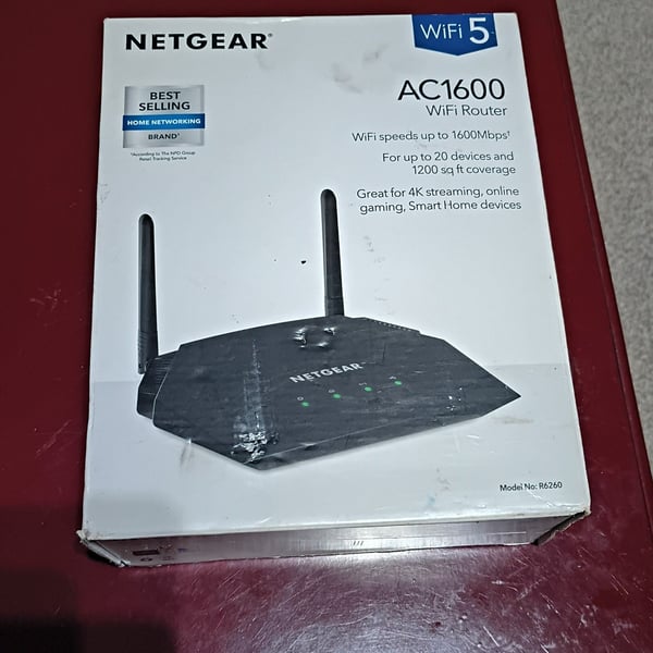 Netgear AC1600 WiFi Router Model R6260